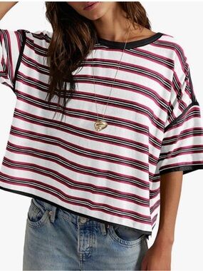 Tankaneo Womens Oversized Striped Tshirt